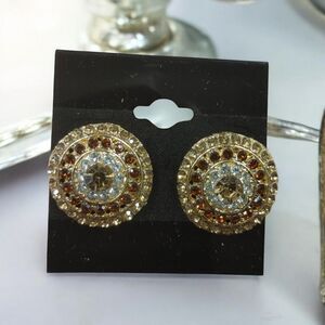 LADIES ROUND MULTI COLOR ROSE GOLD PIERCED EARRINGS. CE11.